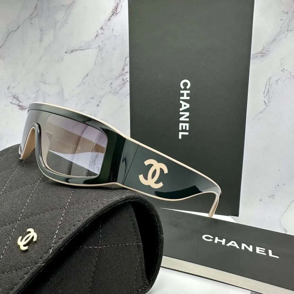 New CHANEL Sunglasses - Picture 15 of 16